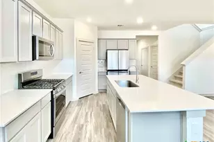 100 Geminiflora Bend, Leander, TX 78641 - Photo 7