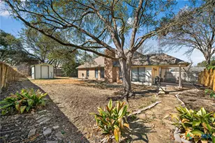 1911 Palace Dr, New Braunfels, TX 78130 - Photo 29