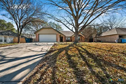 1911 Palace Drive, New Braunfels, TX 78130 - Photo 1