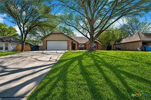 1911 Palace Dr, New Braunfels, TX 78130 - Photo 1