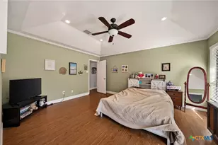 1911 Palace Dr, New Braunfels, TX 78130 - Photo 17