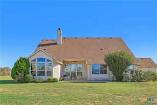 1525 Fm 1704, Elgin, TX 78621 - Photo 31