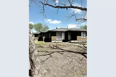 801 Hopkins St., Yoakum, TX 77995 - Photo 35