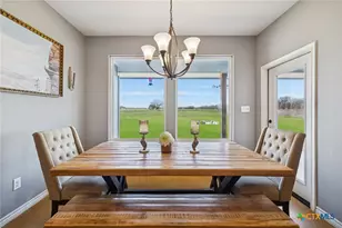 5476 County Rd 427, Stockdale, TX 78160 - Photo 13