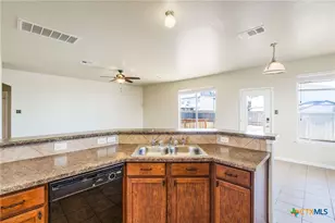 6001 Bridgewood Dr, Killeen, TX 76549 - Photo 11