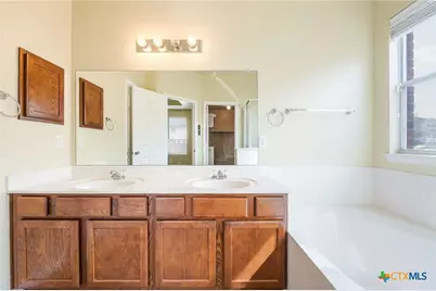 6001 Bridgewood Drive, Killeen, TX 76549 - Photo 33