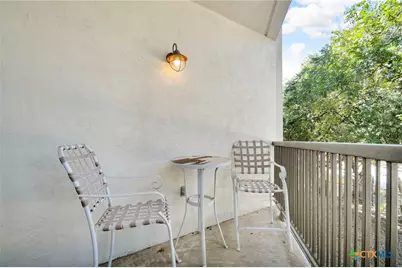 401 W Lincoln Street #A101, New Braunfels, TX 78130 - Photo 15