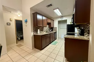 907 Haynes Dr, Killeen, TX 76543 - Photo 9