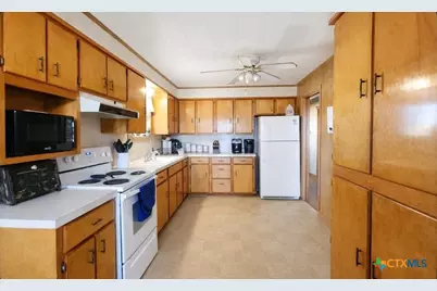 2865 Fm 1685, Victoria, TX 77905 - Photo 5