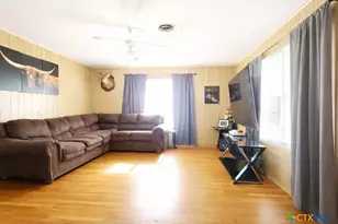 2865 Fm 1685, Victoria, TX 77905 - Photo 3