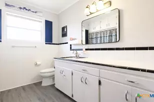 2865 Fm 1685, Victoria, TX 77905 - Photo 9