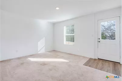 41 Trinity Circle, Lockhart, TX 78644 - Photo 11