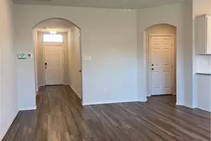 302 Saddleback Trl, Killeen, TX 76542 - Photo 13