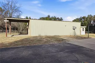 888 Shanklin Rd, Belton, TX 76513 - Photo 35