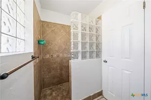 888 Shanklin Rd, Belton, TX 76513 - Photo 23