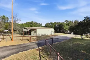 888 Shanklin Rd, Belton, TX 76513 - Photo 41