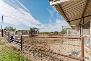 1440 Old Goliad Rd, Cuero, TX 77954 - Photo 31