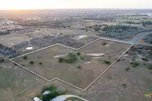 1709 FM318, Yoakum, TX 77995 - Photo 17