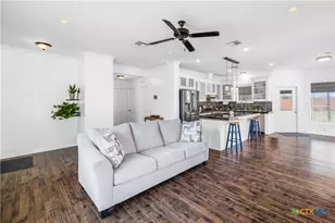 307 Stone Gate Dr, Victoria, TX 77904 - Photo 3