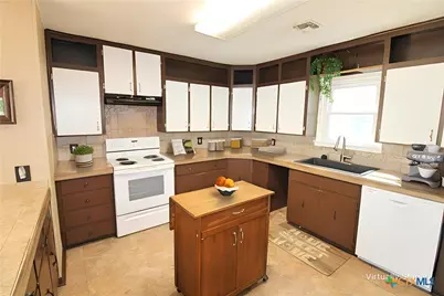 1001 E Main Street, Little River Academy, TX 76554 - Photo 7