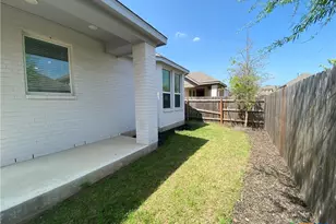 1048 Easy Gruene, New Braunfels, TX 78130 - Photo 31