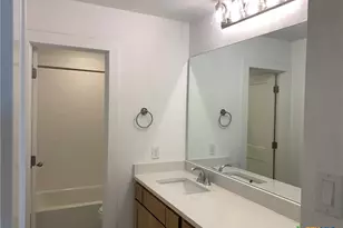 1048 Easy Gruene, New Braunfels, TX 78130 - Photo 27