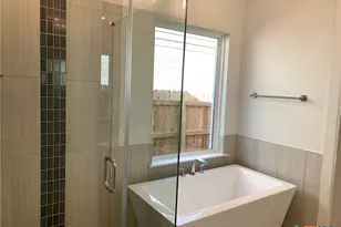 1048 Easy Gruene, New Braunfels, TX 78130 - Photo 17