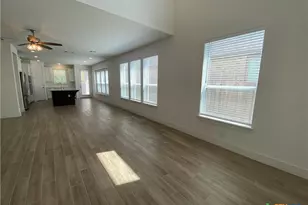 1048 Easy Gruene, New Braunfels, TX 78130 - Photo 7