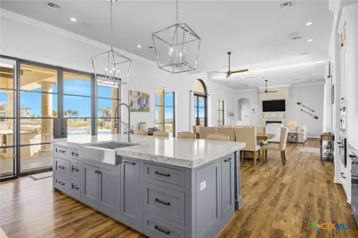 385 E Arbor Vista, Port O'Connor, TX 77982 - Photo 13