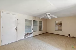 510 Volunteer St, Seguin, TX 78155 - Photo 11