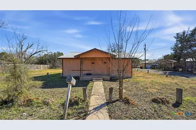 510 Volunteer Street, Seguin, TX 78155 - Photo 7
