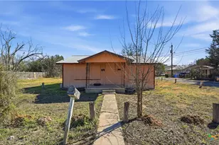 510 Volunteer St, Seguin, TX 78155 - Photo 7