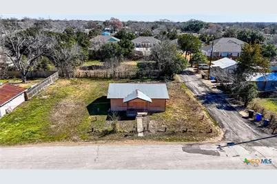 510 Volunteer Street, Seguin, TX 78155 - Photo 17