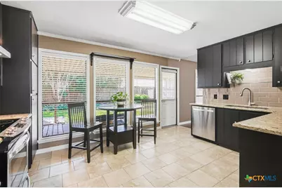 912 Taos Drive, Victoria, TX 77904 - Photo 15