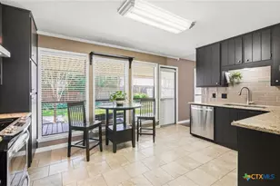 912 Taos Dr, Victoria, TX 77904 - Photo 15