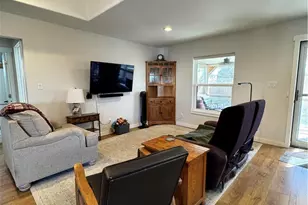 1884 US Hwy 90 Hwy, Uvalde, TX 78801 - Photo 19