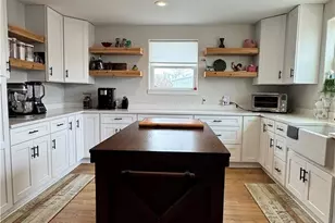 1884 US Hwy 90 Hwy, Uvalde, TX 78801 - Photo 17