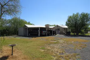 1884 US Hwy 90 Hwy, Uvalde, TX 78801 - Photo 7