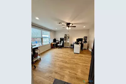 1884 US Highway 90 Highway, Uvalde, TX 78801 - Photo 31