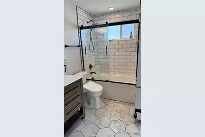 1884 US Highway 90 Highway, Uvalde, TX 78801 - Photo 47