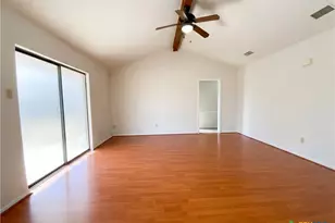 222 Bridle Dr, Copperas Cove, TX 76522 - Photo 3