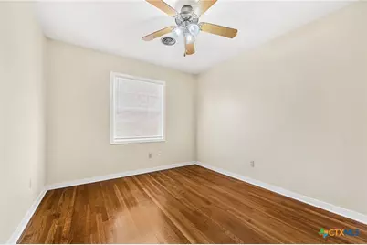 11 Bellaire Avenue, Lampasas, TX 76550 - Photo 5