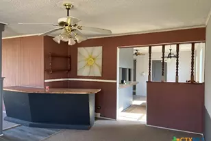 407 Bois D' Arc, Edna, TX 77957 - Photo 5