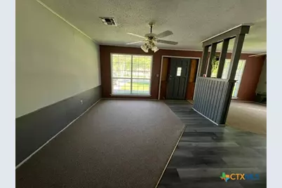 407 Bois D' Arc, Edna, TX 77957 - Photo 9