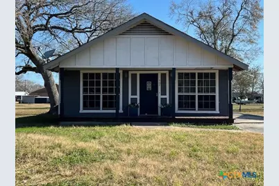 407 Bois D' Arc, Edna, TX 77957 - Photo 3