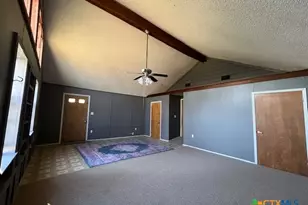 407 Bois D' Arc, Edna, TX 77957 - Photo 19