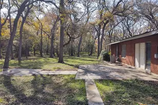 2112 N Interstate 35, San Marcos, TX 78666 - Photo 1