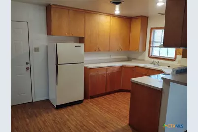 2112 N Interstate 35, San Marcos, TX 78666 - Photo 11