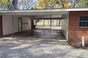 2112 N Interstate 35, San Marcos, TX 78666 - Photo 5