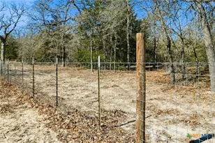1310 Perry Ln, Thorndale, TX 76577 - Photo 19